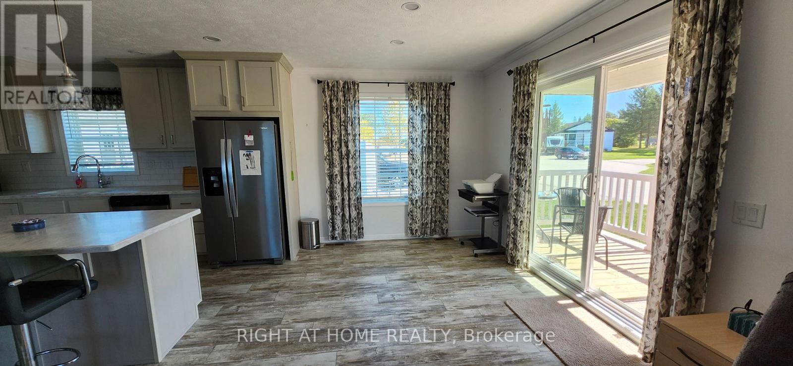 207 Spruce Street, West Grey, ON