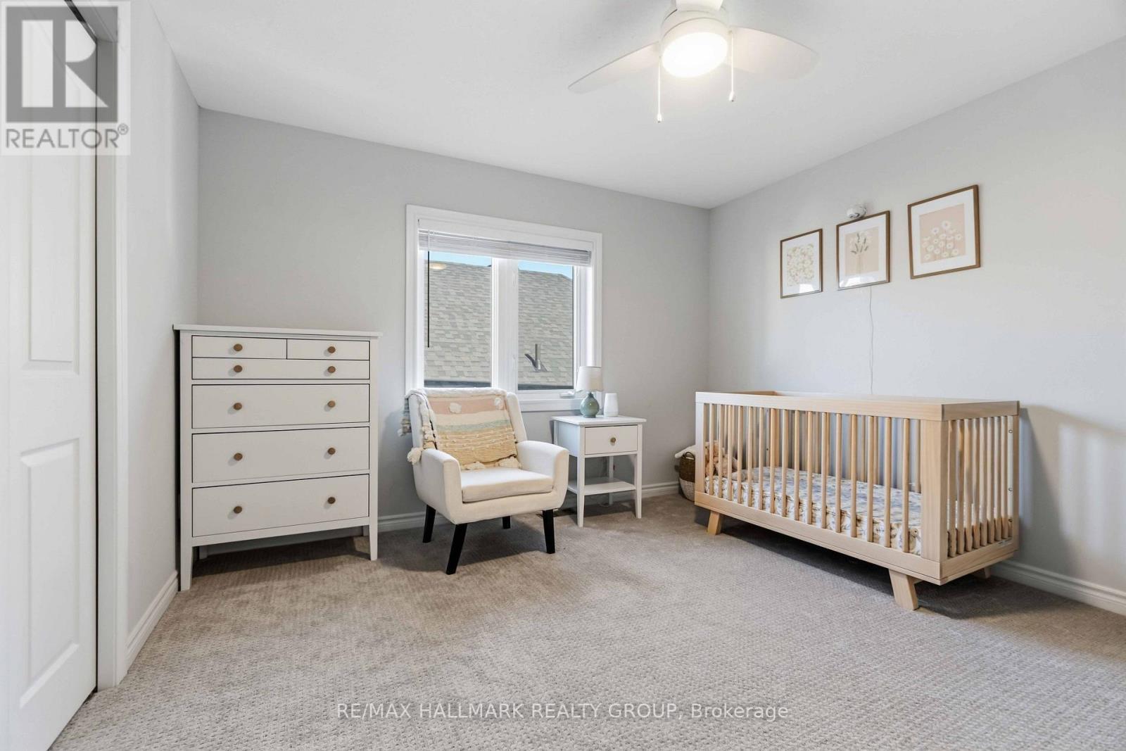 212 Janet Way, Ottawa, ON