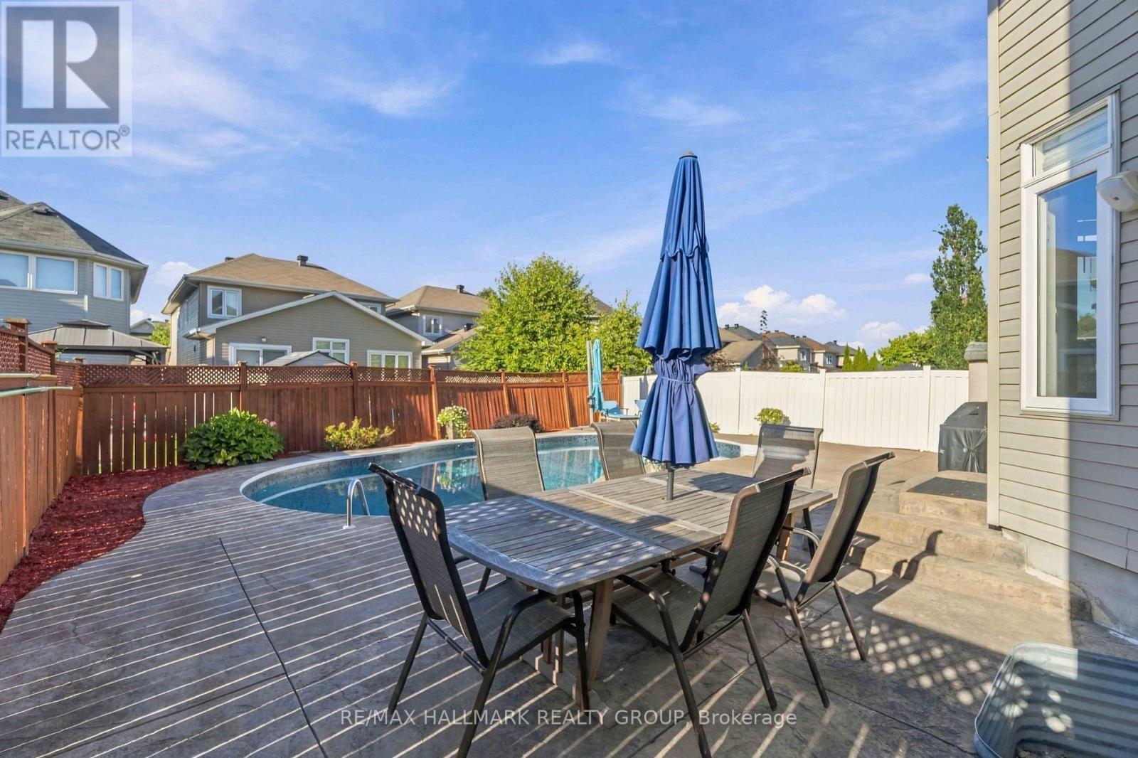 212 Janet Way, Ottawa, ON