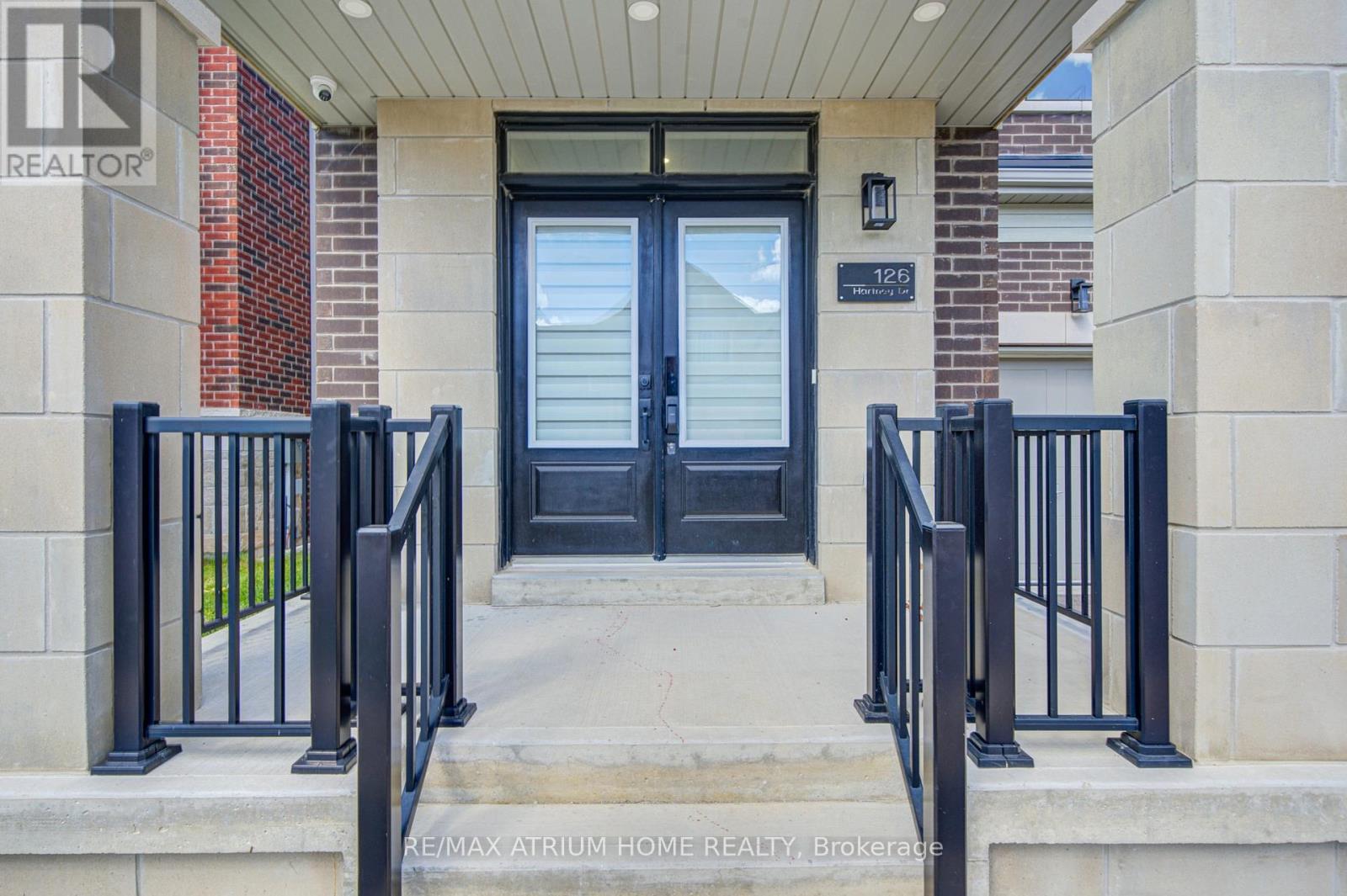126 Hartney Drive, Richmond Hill, ON
