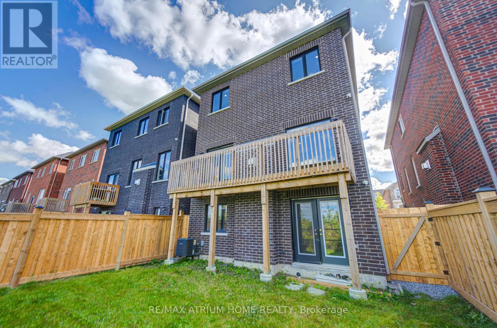 126 Hartney Drive, Richmond Hill, ON