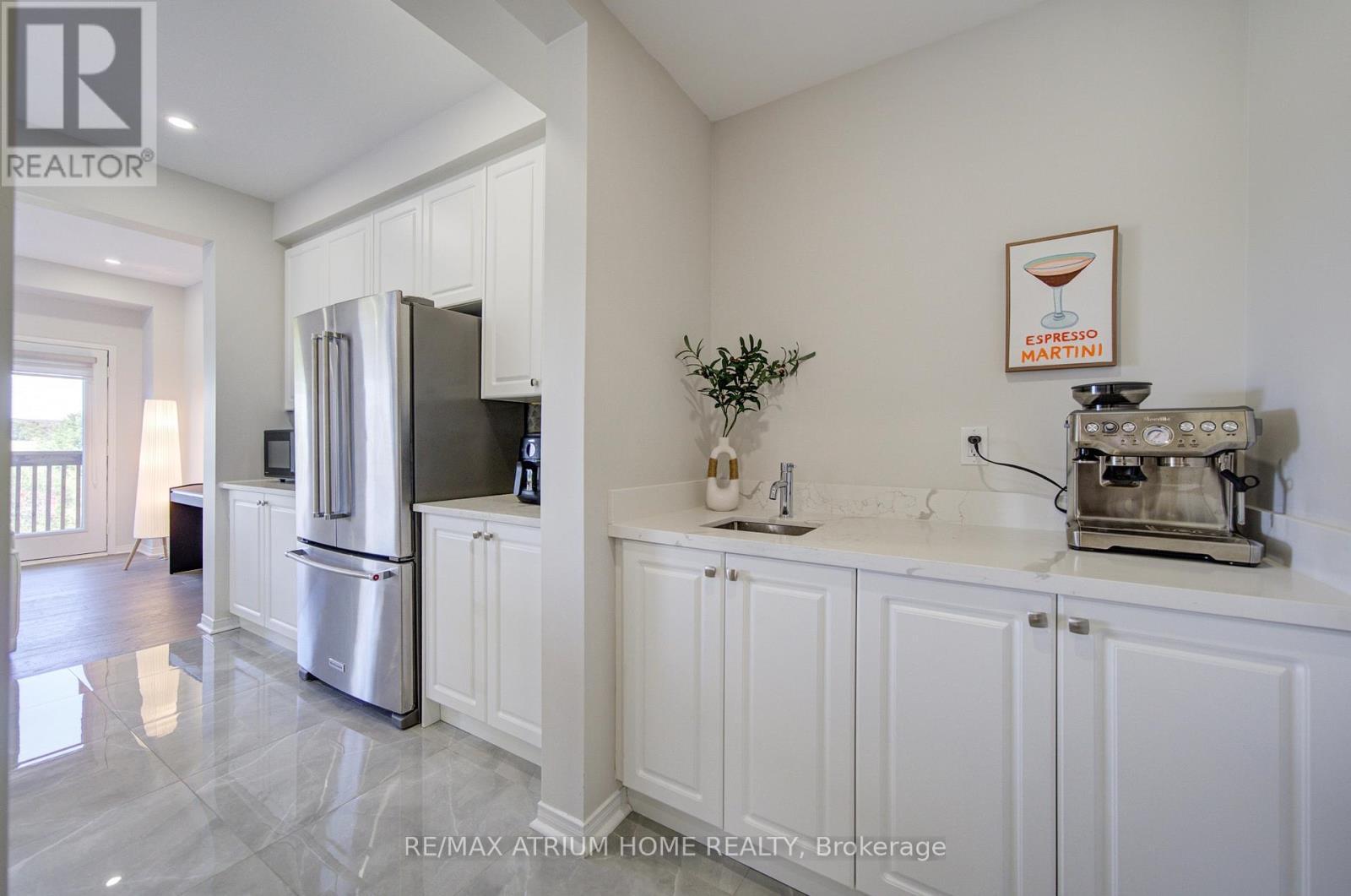 126 Hartney Drive, Richmond Hill, ON