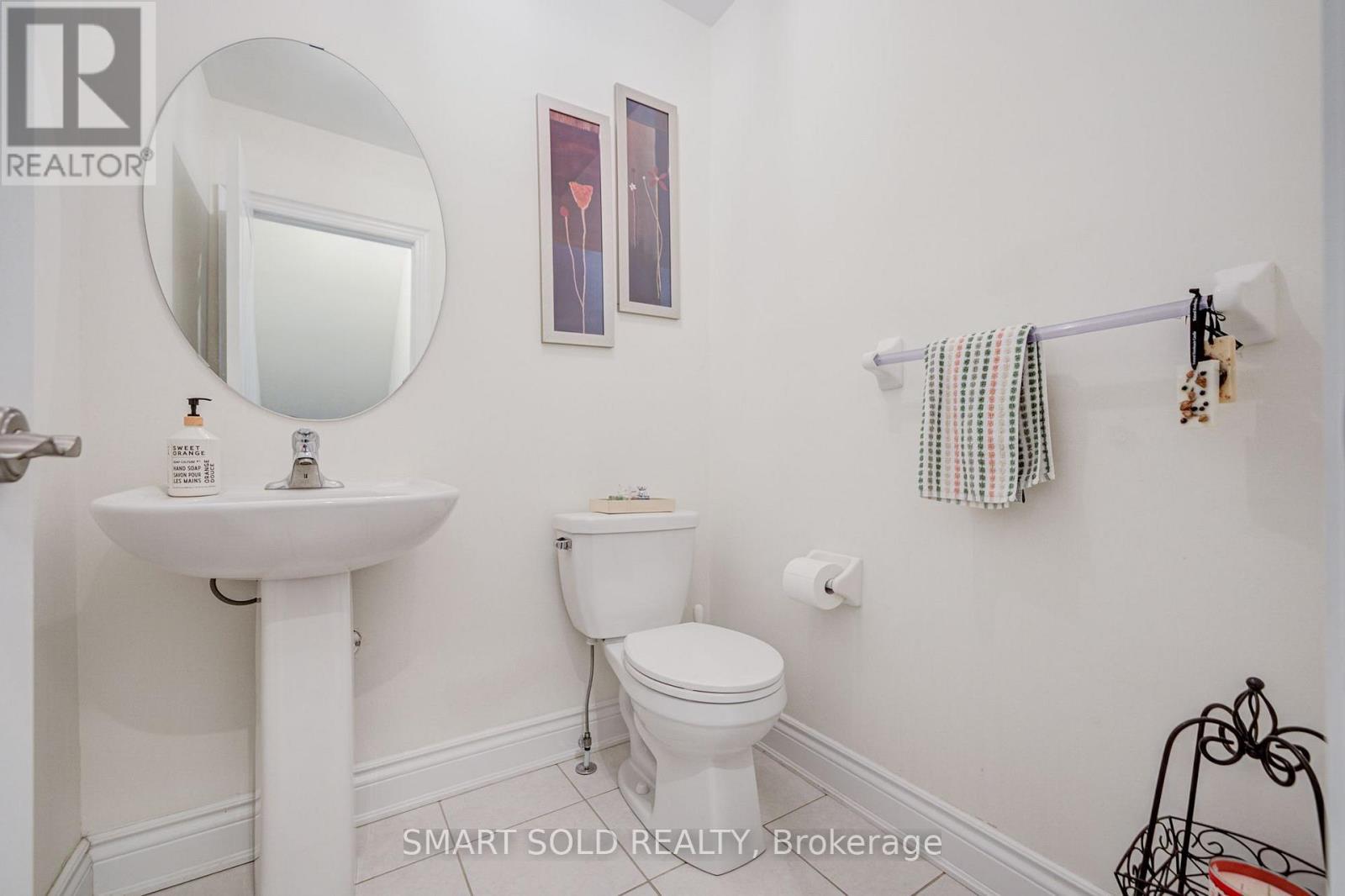 22 - 8777 Dufferin Street, Vaughan, ON