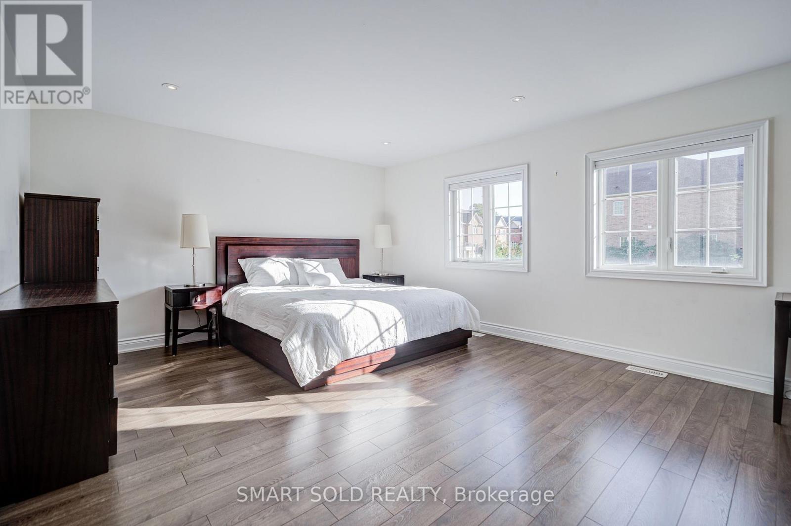 22 - 8777 Dufferin Street, Vaughan, ON