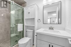 Master bedroom ensuite bathroom -