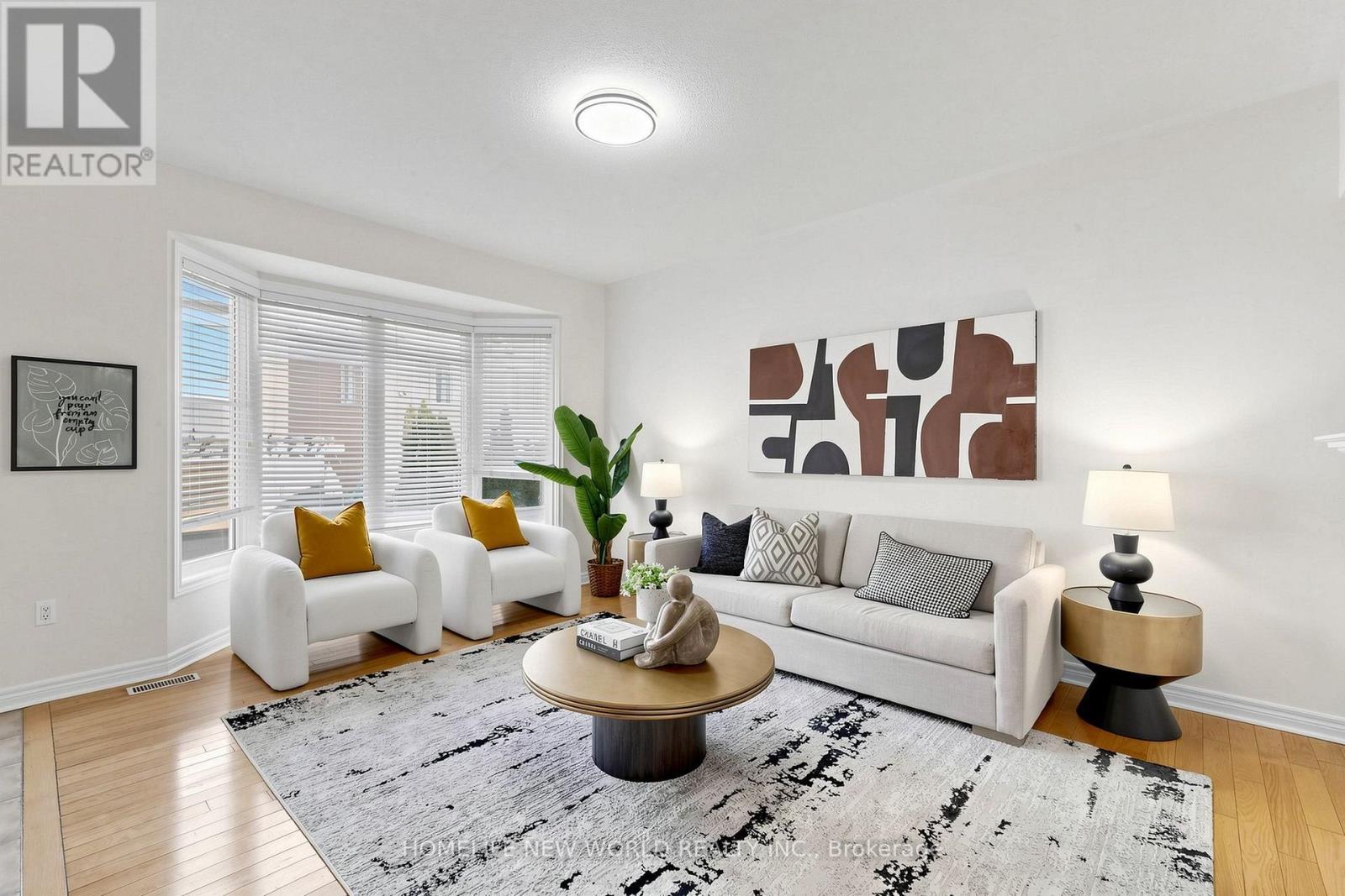 5 Rivington Avenue, Vaughan, ON