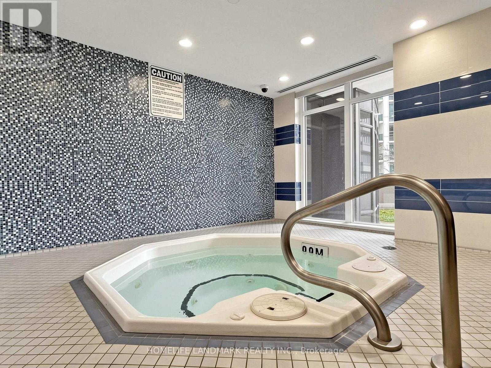 506 - 7171 Yonge Street, Markham, ON