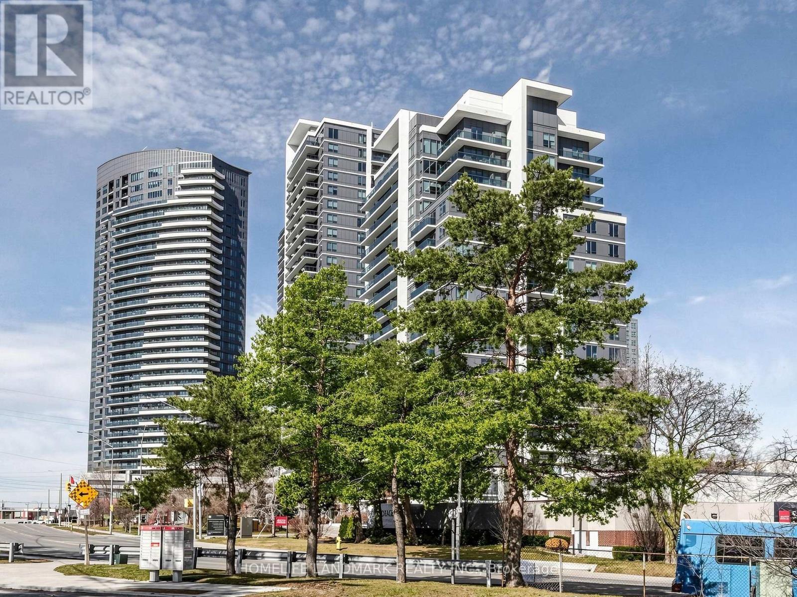 506 - 7171 Yonge Street, Markham, ON