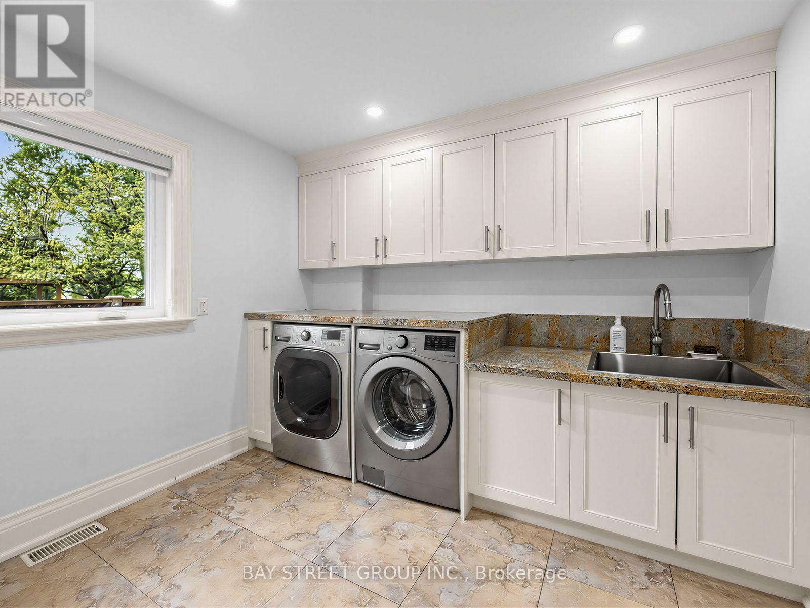 2334 Hammond Road, Mississauga, ON