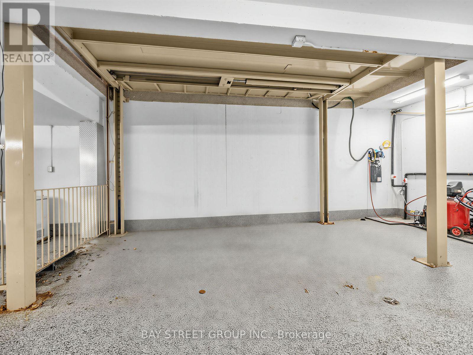 2334 Hammond Road, Mississauga, ON