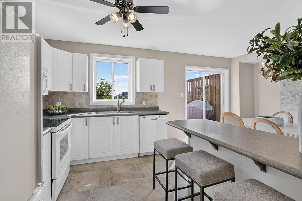 37 Timber Ridge Court, Greater Sudbury, ON