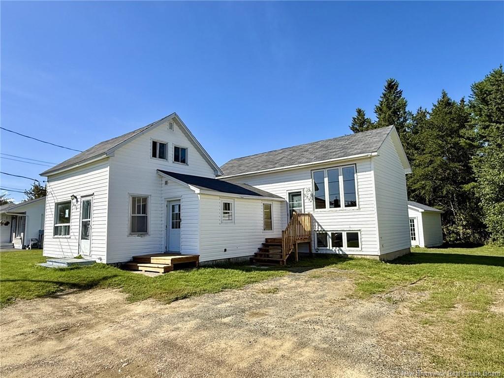 985 Rue Louis G. Daigle, Tracadie, NB
