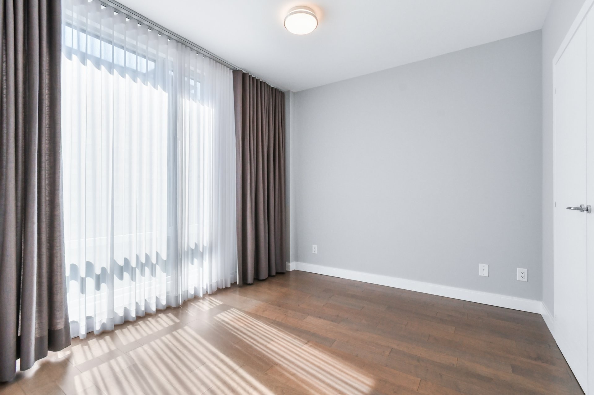 Chambre à coucher principale - 608-3641 Av. Jean-Béraud, Laval (Chomedey), QC