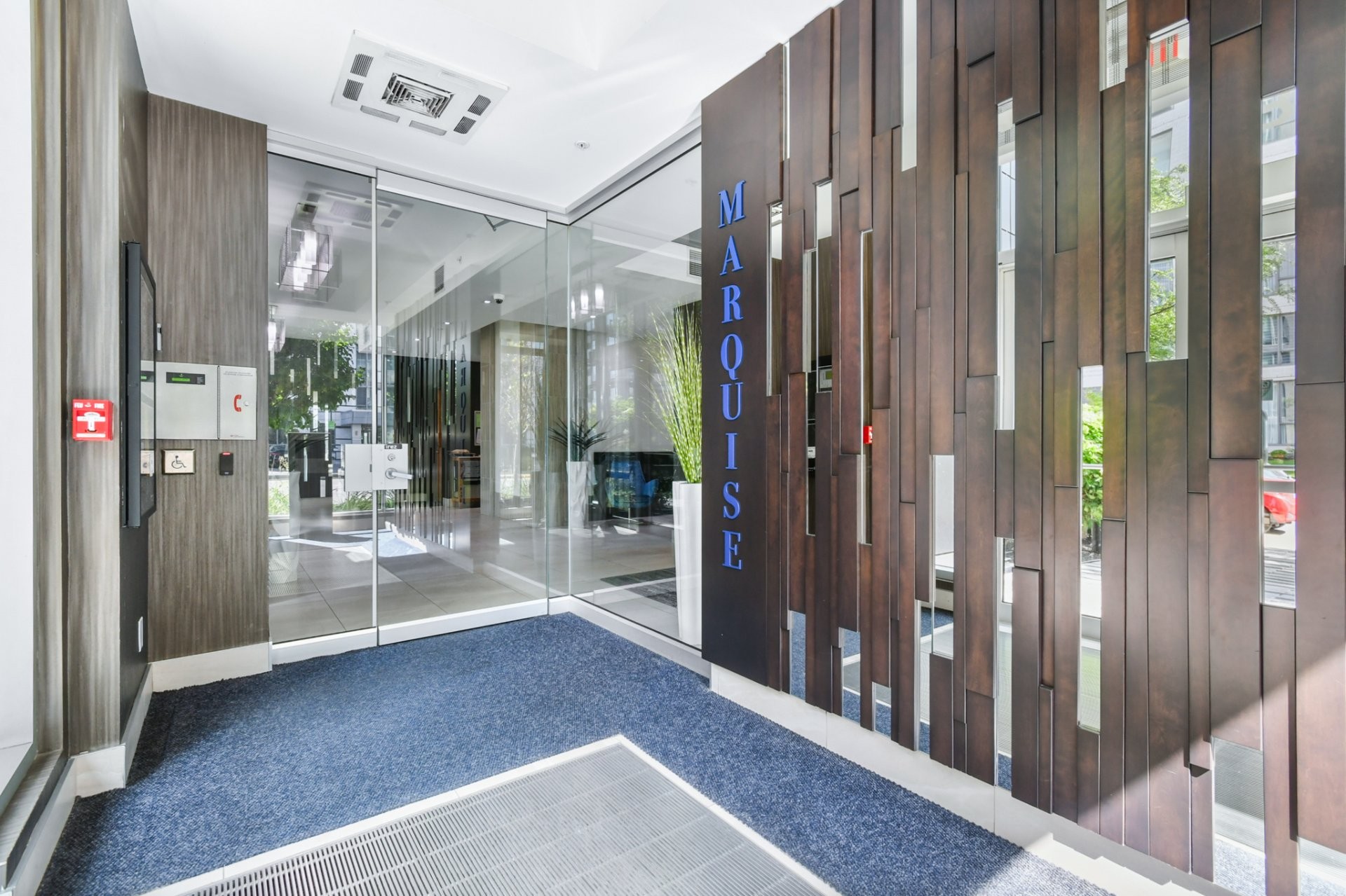 Hall d'entrée/Vestibule - 608-3641 Av. Jean-Béraud, Laval (Chomedey), QC