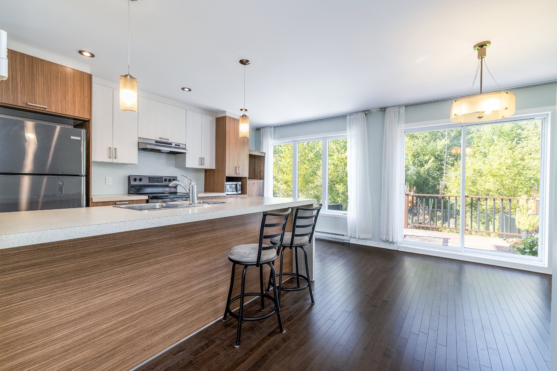 Kitchen - 114 Rue Rabelais, Saint-Constant, QC