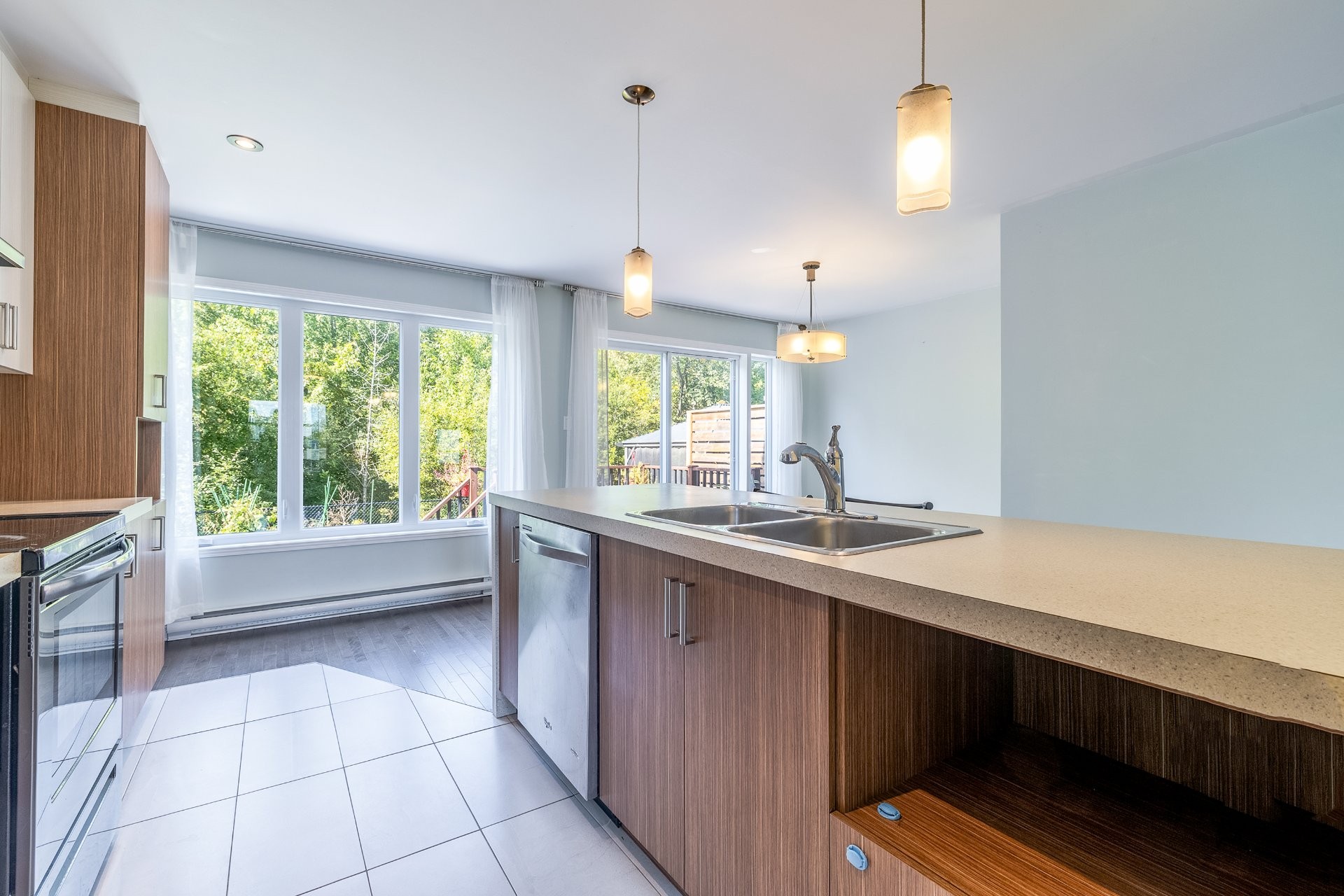 Kitchen - 114 Rue Rabelais, Saint-Constant, QC