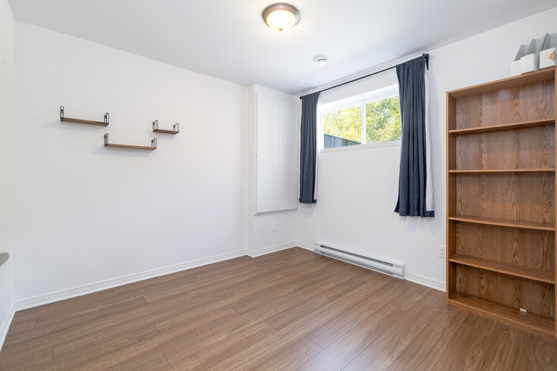 Bedroom - 114 Rue Rabelais, Saint-Constant, QC