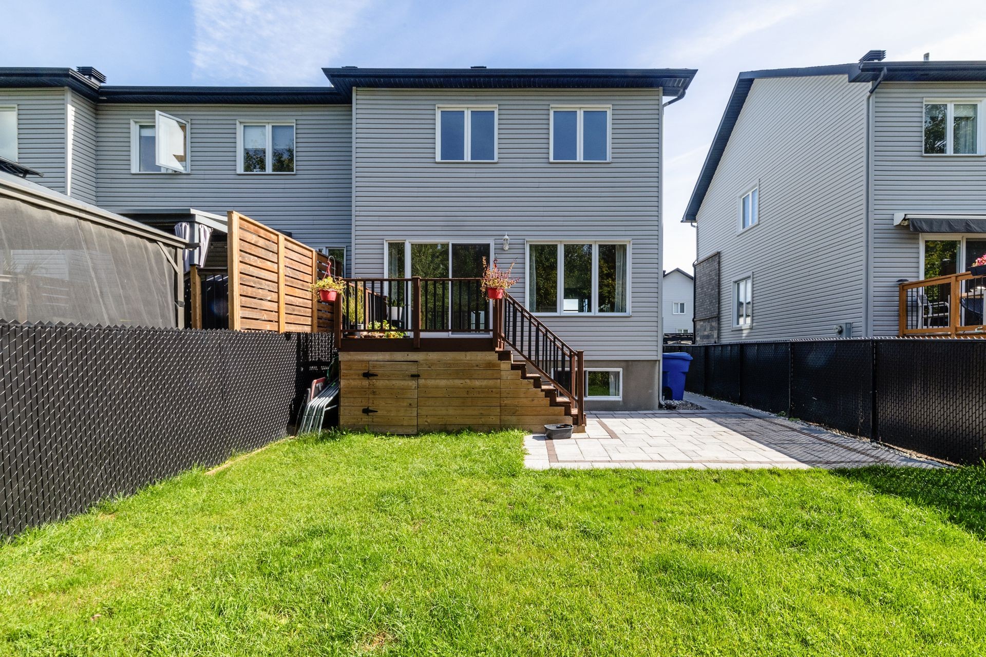 Back of Structure - 114 Rue Rabelais, Saint-Constant, QC