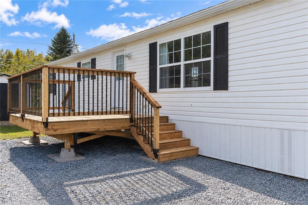 13 Wood Ave, Lincoln, NB