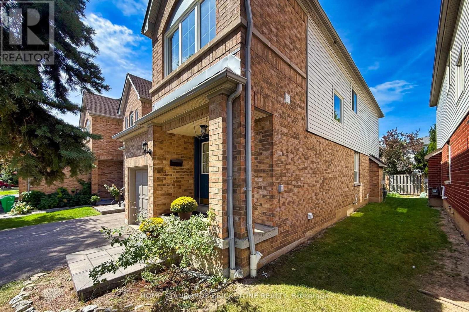 33 - 5230 Glen Erin Drive, Mississauga, ON