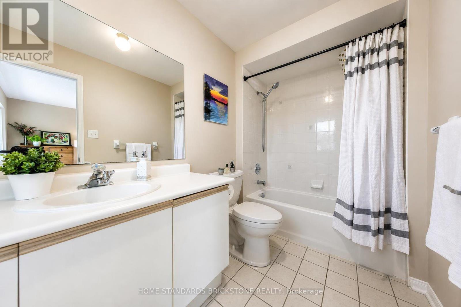 33 - 5230 Glen Erin Drive, Mississauga, ON