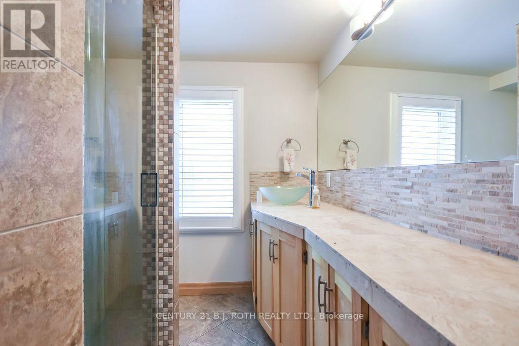 45 Grove Street W, Barrie, ON