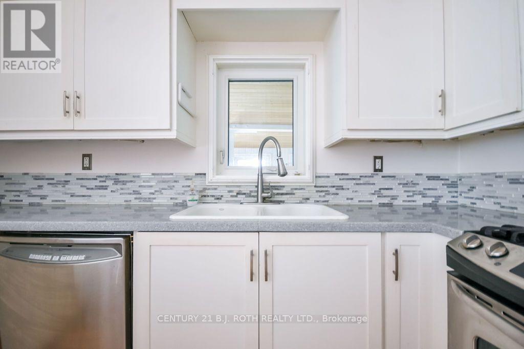 45 Grove Street W, Barrie, ON