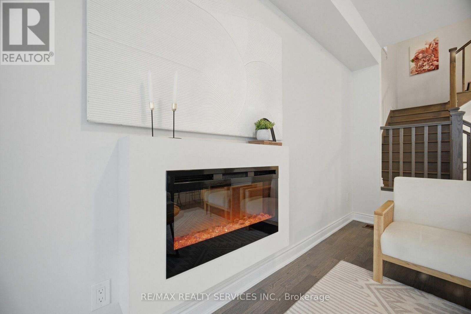 34 Lipscott Drive, Caledon, ON