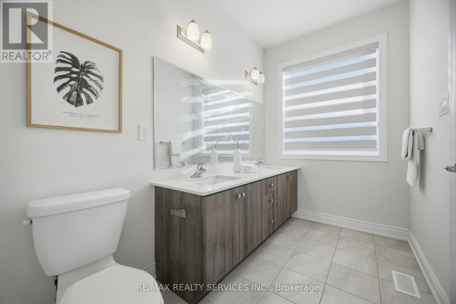 34 Lipscott Drive, Caledon, ON