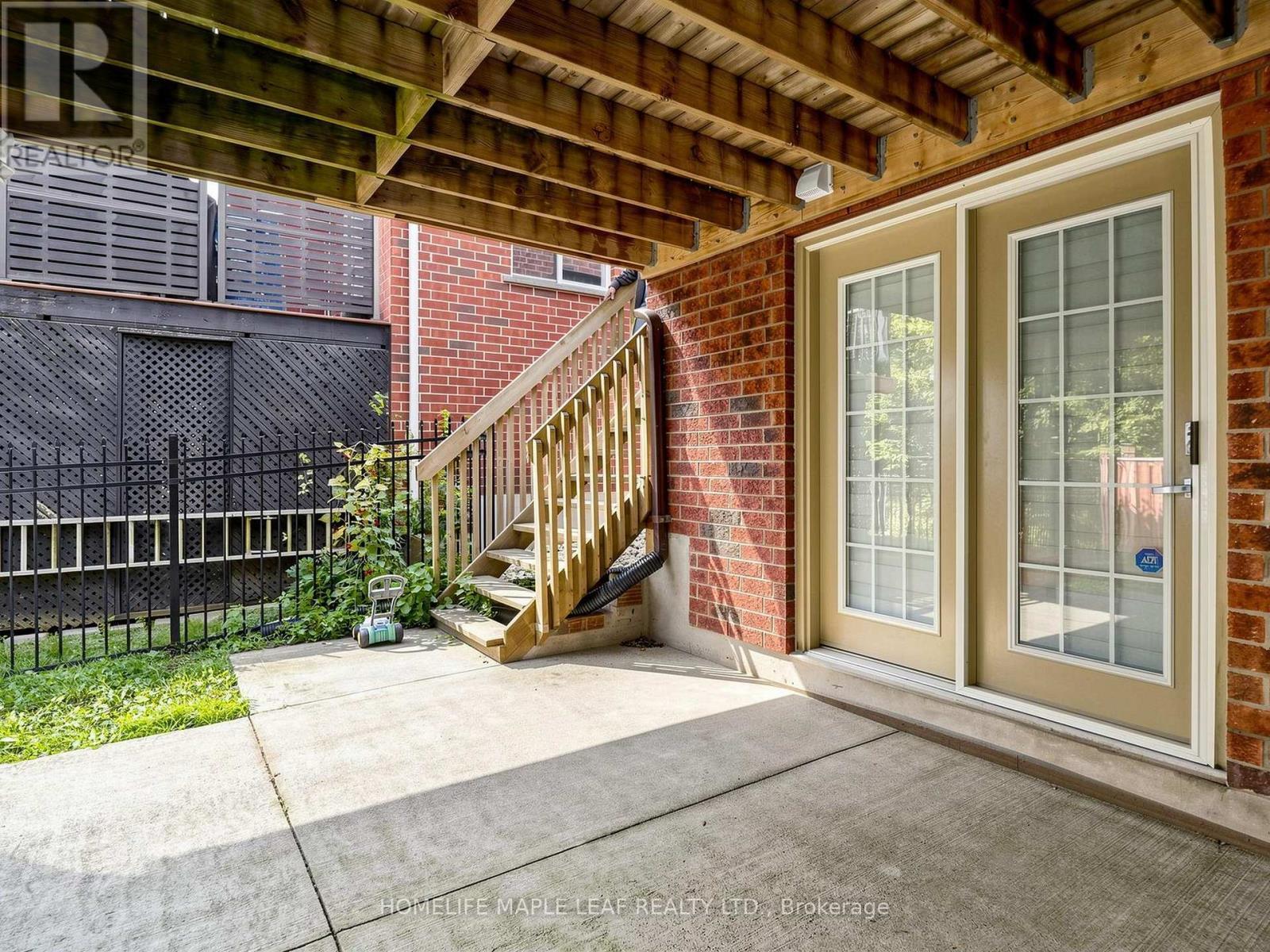 107 Green Bank Drive, Cambridge, ON