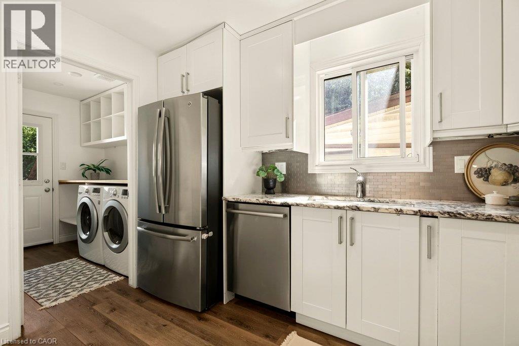 33 Albert Street, Hamilton, ON