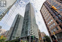 1508 - 38 GRENVILLE STREET Toronto, ON M4Y 1A5