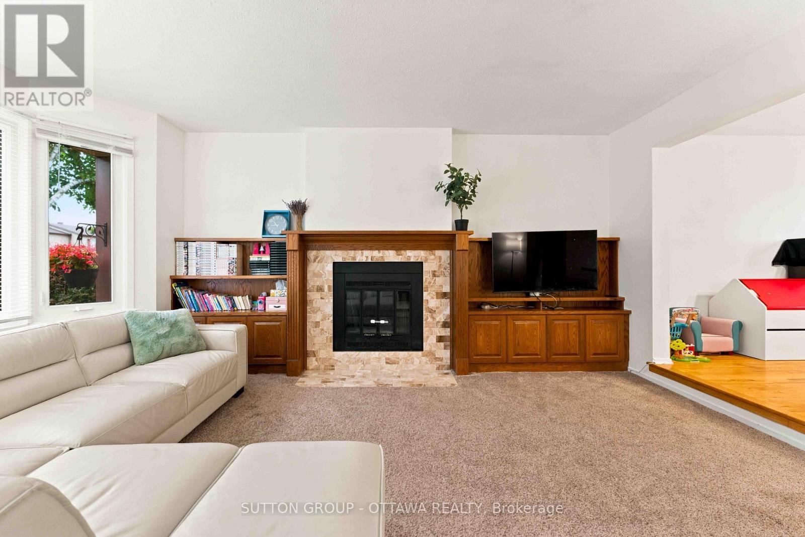 66 Fieldgate Drive, Ottawa, ON