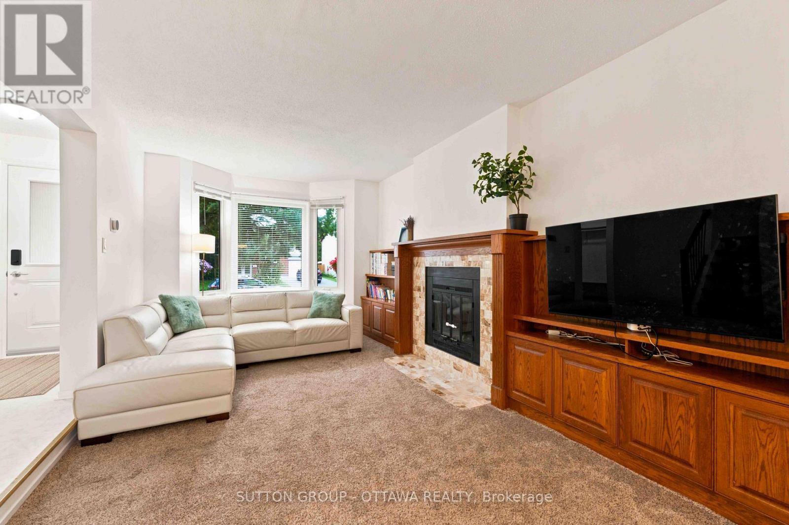66 Fieldgate Drive, Ottawa, ON