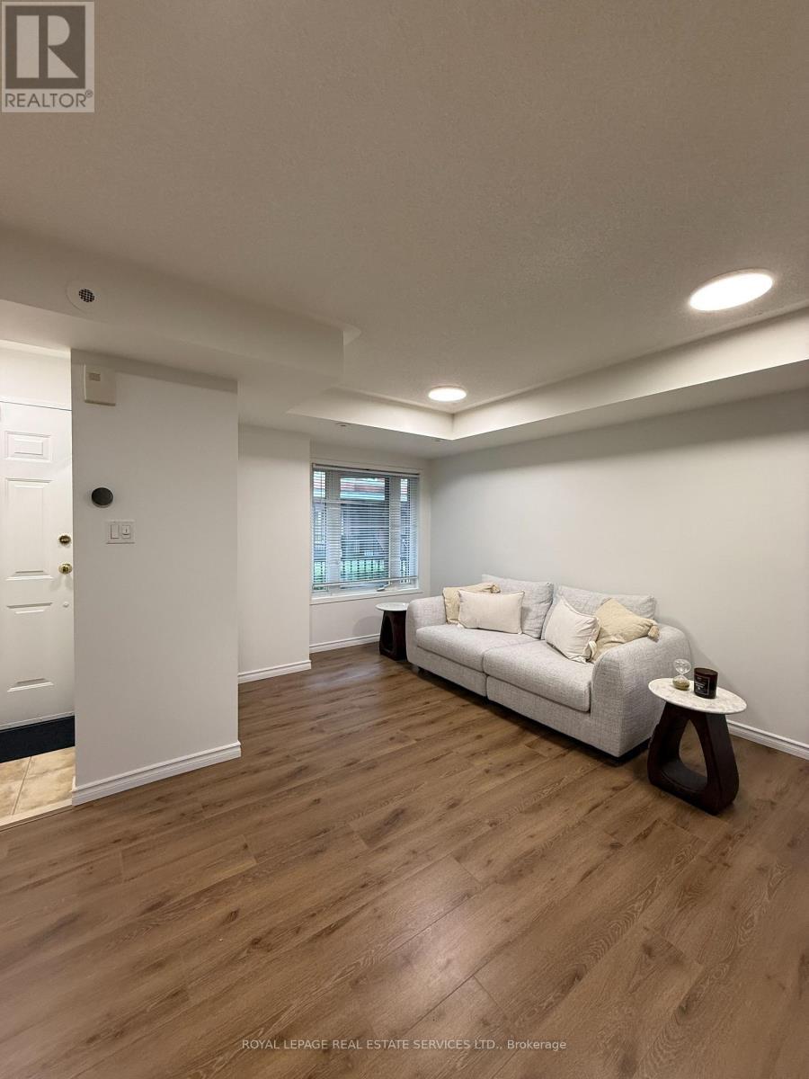 359 - 312 John Street, Markham, ON