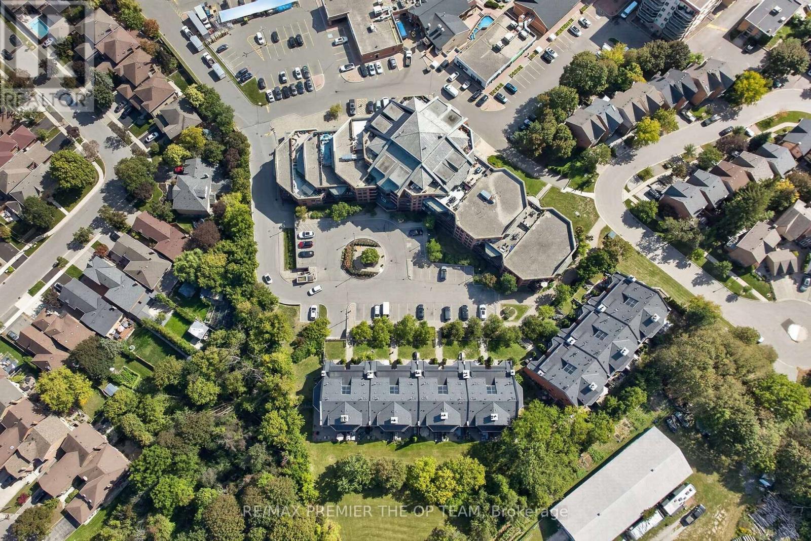 404 - 100 Arbors Lane, Vaughan, ON
