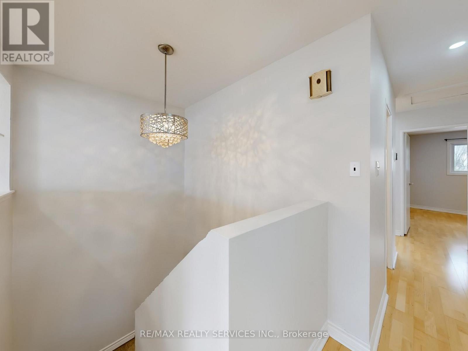 9 Glenridge Road, Brampton, ON