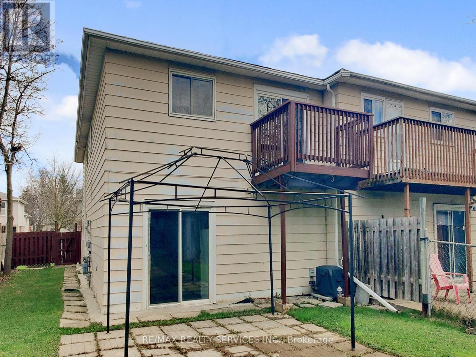 9 Glenridge Road, Brampton, ON