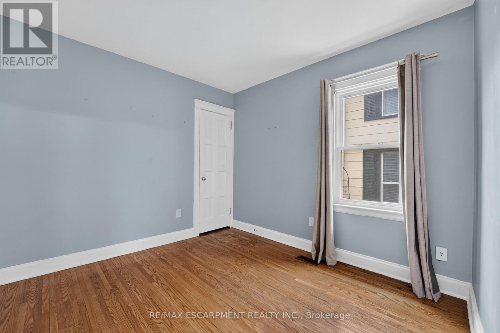 4937 King Street, Lincoln, ON