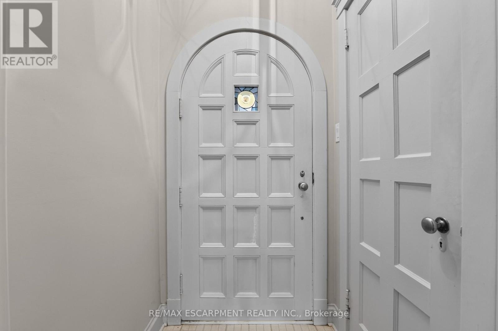 4937 King Street, Lincoln, ON