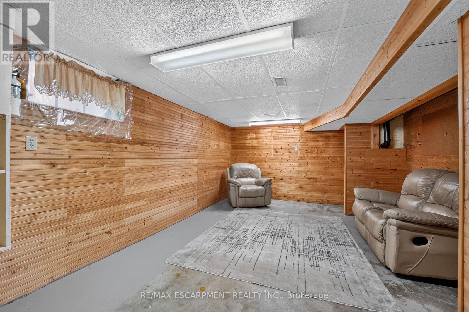 4937 King Street, Lincoln, ON