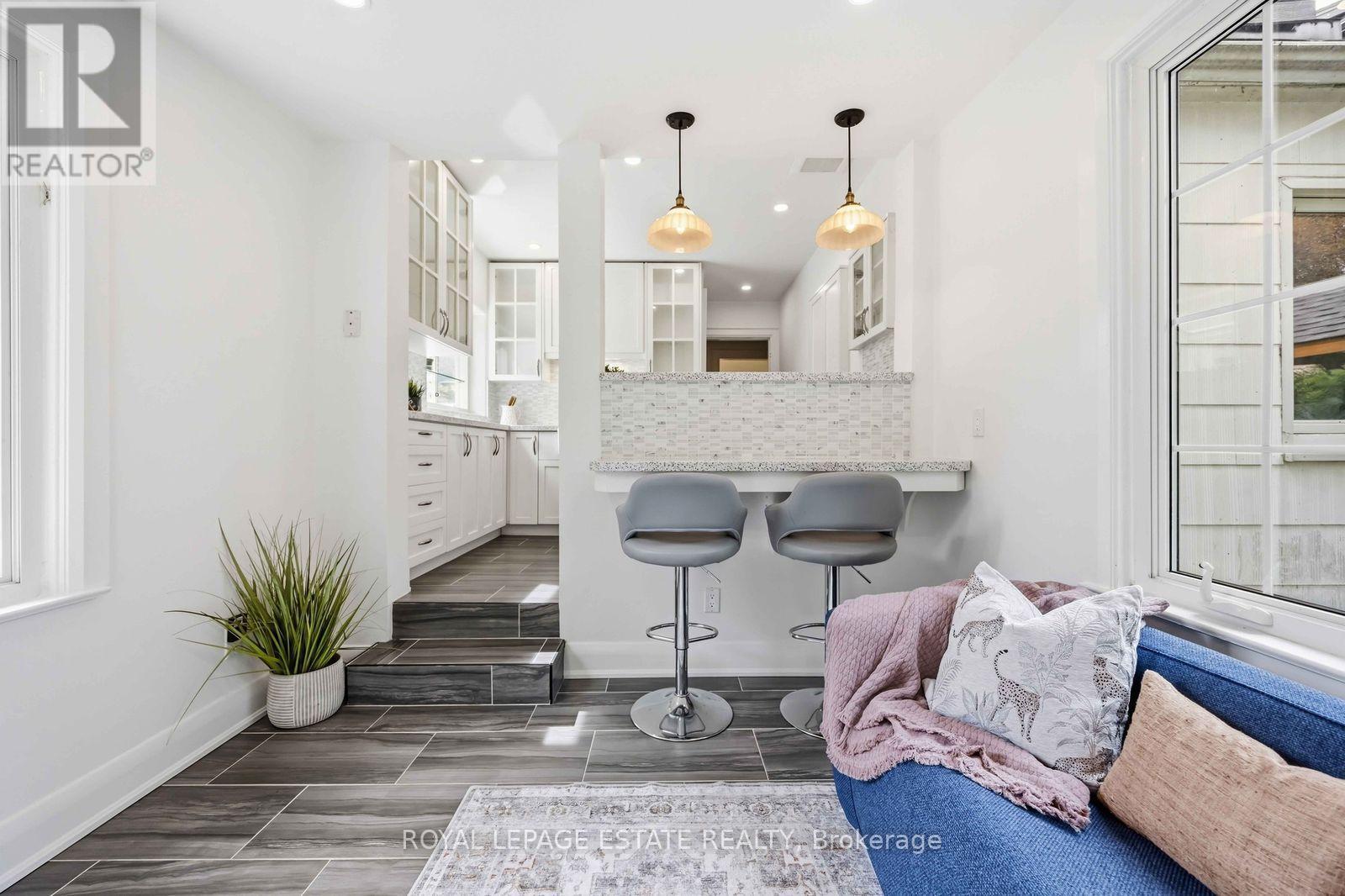 47 Harding Boulevard, Toronto, ON
