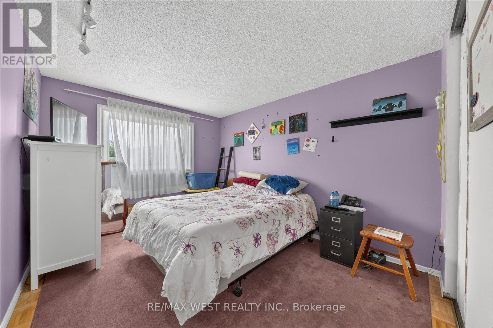66 Bushwood Court, Toronto, ON