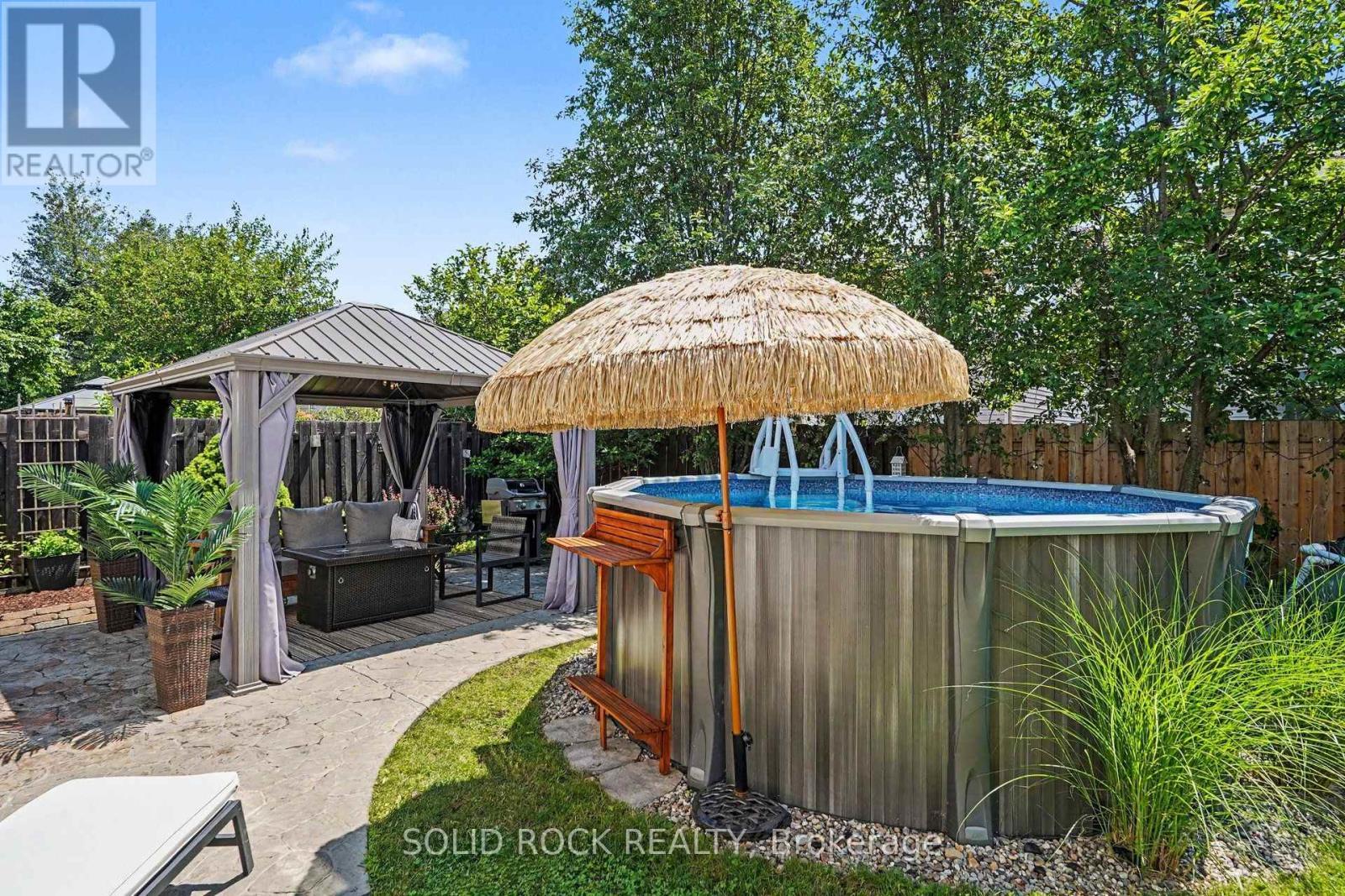 742 Merkley Drive, Ottawa, ON