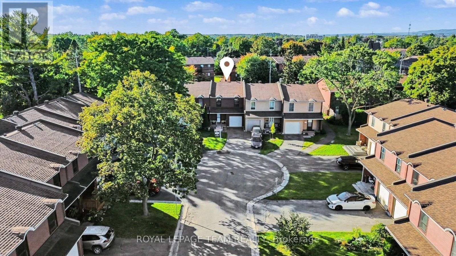 C - 8 Arnold Drive, Ottawa, ON