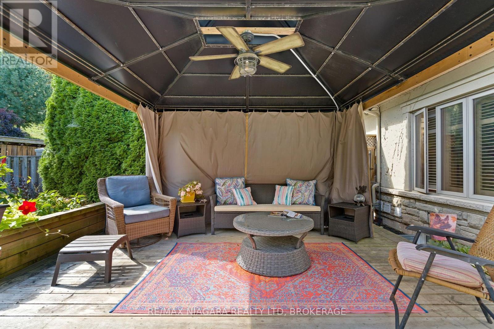 2487 Walker Court, Niagara Falls (Stamford), ON