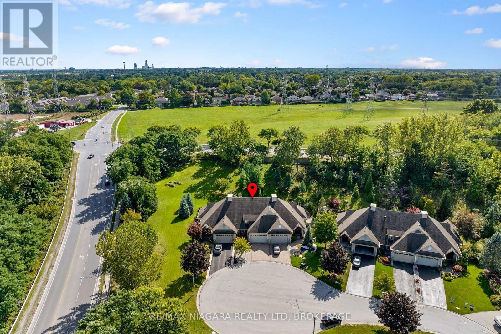 2487 Walker Court, Niagara Falls (Stamford), ON