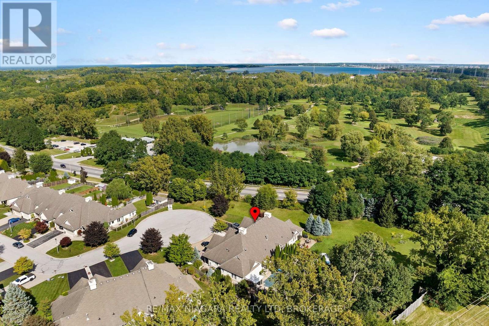 2487 Walker Court, Niagara Falls (Stamford), ON