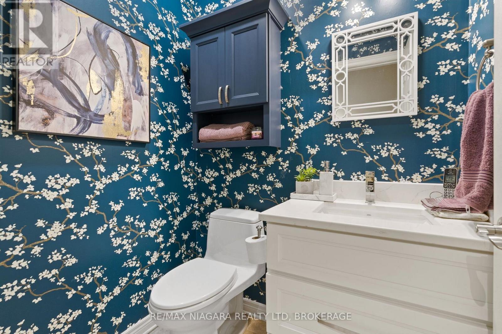 2487 Walker Court, Niagara Falls (Stamford), ON