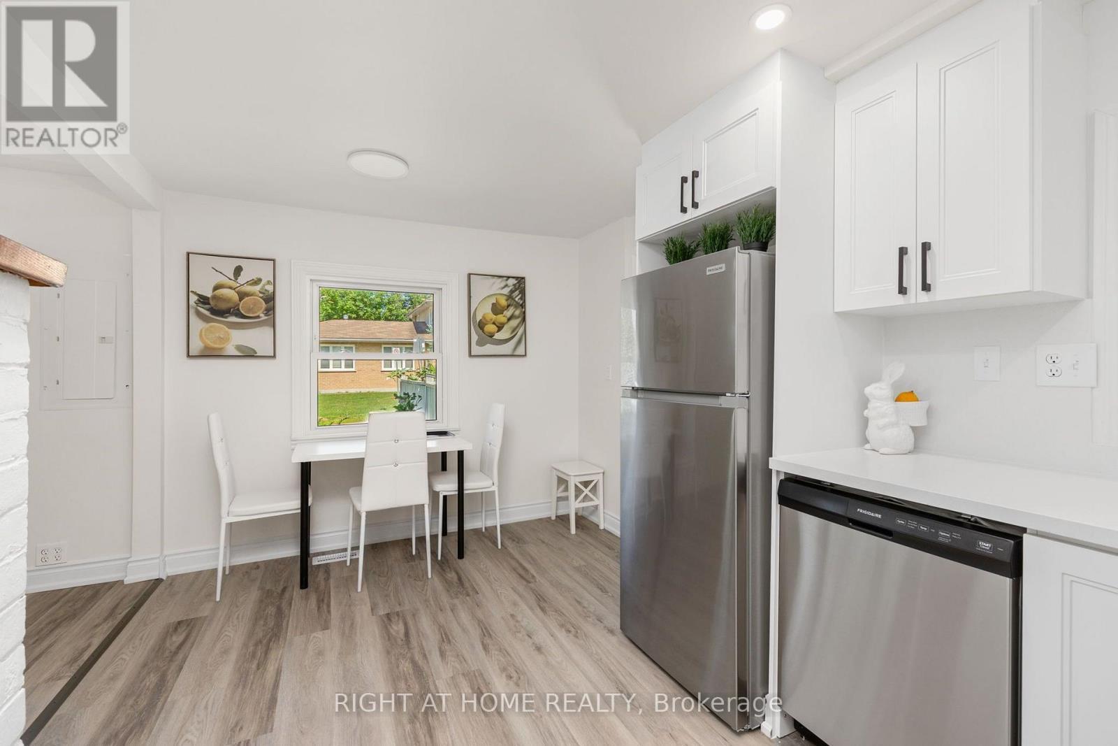51 Lakeside Drive, Innisfil, ON